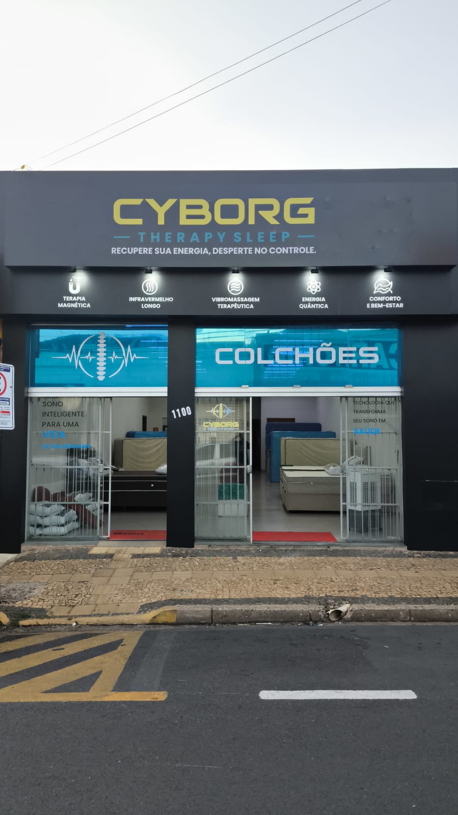 Showroom e Entrada da Cyborg Therapy Sleep